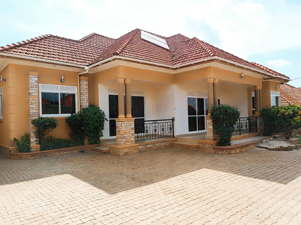 4 Bedrooms House For Sale In Kira Mamerito Rd 15 Decimals At 500m