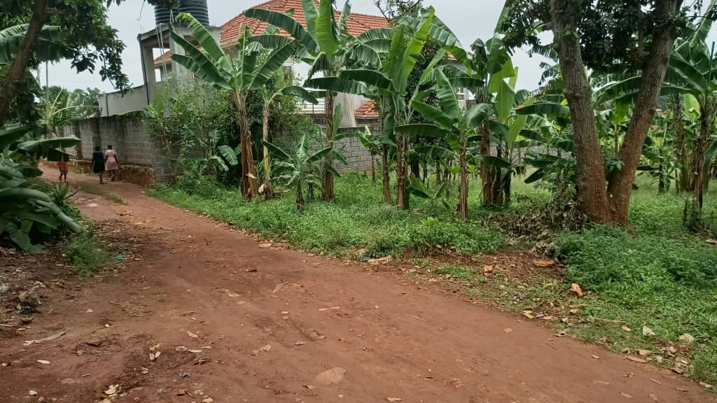 22 decimals for sale at Kitende-along entebbe road asking 220m ugx ...