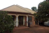 3 Bedroom house for sale in Gayaza makenke