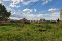 30 decimals plot of land for sale in Kyanja at 450m Uganda shillings