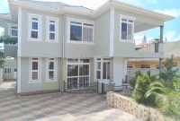 5 Bedrooms House For Sale Namugongo 16 Decimals At 580m