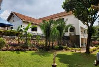 6 Bedrooms House For Sale In Ntinda Ministers Village 40 Decimals At $495,000