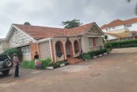 3 Bedrooms House For Rent In Kololo At 3,000 USD Per Month