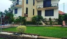 6 Bedrooms House For Sale In Naalya With Swimming Pool 30 Decimals 1.2Bn Shillings