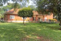 5 Bedrooms House For Sale In Kololo With Pool On 1.1 Acres At $2.5m