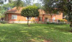 5 Bedrooms House For Sale In Kololo With Pool On 1.1 Acres At $2.5m