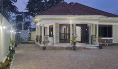 4 Bedrooms House For Sale In Seeta Mukono Njerere 13 Decimals At 170m