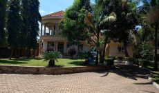 6 Bedrooms Lake View House For Sale In Entebbe 30 Decimals At 600m