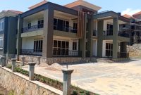 6 Bedrooms Lake View House For Sale In Munyonyo 33 Decimals At $800,000