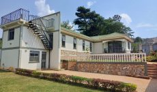 5 Bedrooms House For Sale In Bwebajja On 25 Decimals At 750m