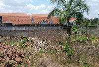 20 decimals for sale in Muyenga private mailo land title on table Asking price is ugx 650m