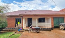 4 Bedrooms House For Sale In Najjera Bulabira Road 50×00ft At 250m