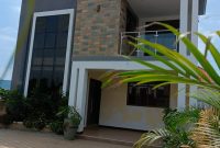 4 Bedrooms Lake View House For Sale In Garuga Entebbe Road At 600m