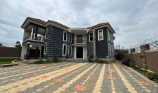 5 Bedrooms House For Sale In Najjera Town On 20 Decimals At 1 Billion Uganda Shillings