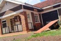 3 Bedrooms House For Sale In Jinja Muvule Crescent At 750m