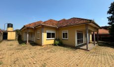 4 Bedrooms House For Sale In Najjera On 15 Decimals At 355m