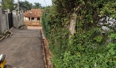 25 Decimals Plot Of Land For Sale In Makindye Kizungu At 650m