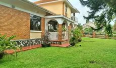 5 Bedrooms House For Sale In Mutungo Hill Kampala 39 Decimals At 1.5 Billion Shillings