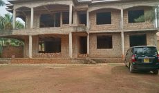 9 Bedrooms Shell House For Sale In Kitende Entebbe Road 36 Decimals At 550m Shillings