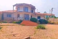 6 Bedrooms House For Sale In Kira Nsasa On 25 Decimals At 250m Shillings