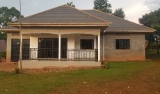 4 Bedrooms House For Sale In Nsangi On 58 Decimals At 350m Shillings