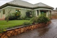 3 Bedrooms House For Sale In Kira Kijjabijo 32 Decimals At 190m Shillings