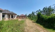 100x100ft Plot Of Land For Sale In Kira Kimwanyi At 90m