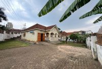 4 Bedrooms Bungalow For Sale In Muyenga Bukasa Road 20 Decimals At 570m