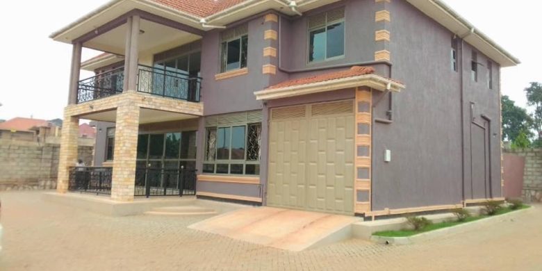 7 bedroom house for sale in Gayaza at 700m