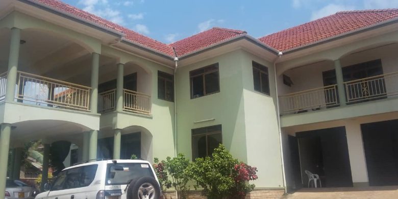 6 bedroom house for sale in Muyenga at $390,000