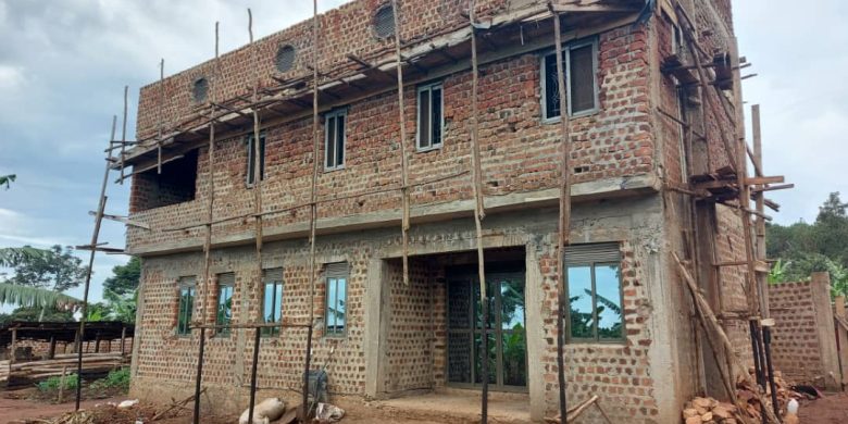 4 bedroom shell house for sale in Busukuma Gayaza at 150m