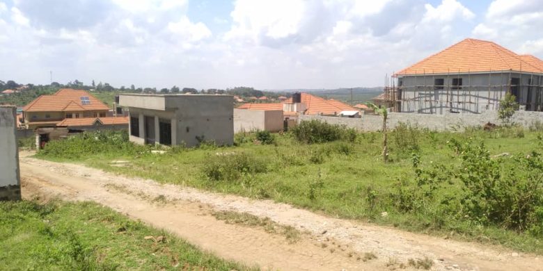 100x100ft plot of land for sale in Kira Nsasa at 195m shillings