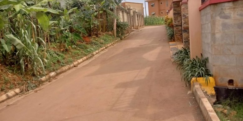 50x100ft plot of land for sale in Kungu Kampala at 100m