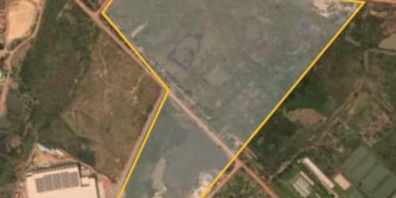 20 acres commercial land for sale in Kajjansi Industrial area at 600m per acre