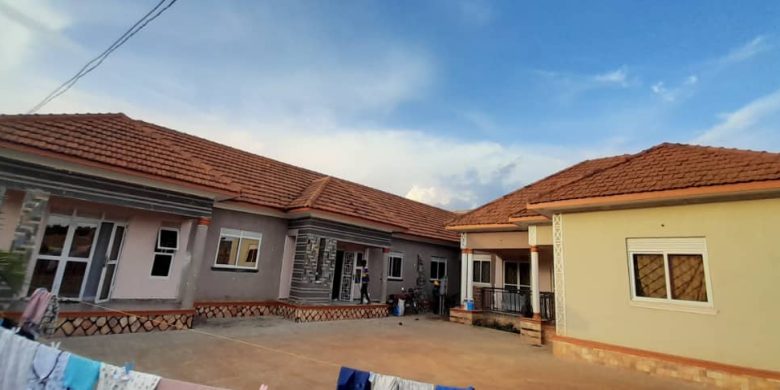 6 rental houses for sale in Kulambiro 4m monthly at 500m