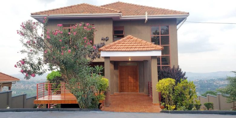 5 bedrooms house for sale in Akright City Entebbe Road 800m