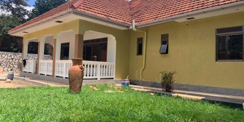 7 bedrooms house for sale in Buziga at 1.4 Billion shillings