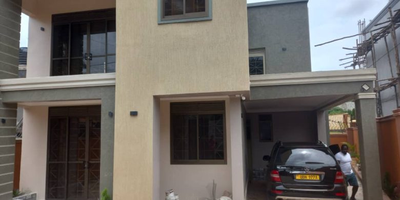 5 bedrooms house for sale in Komamboga Kyanja at 350m