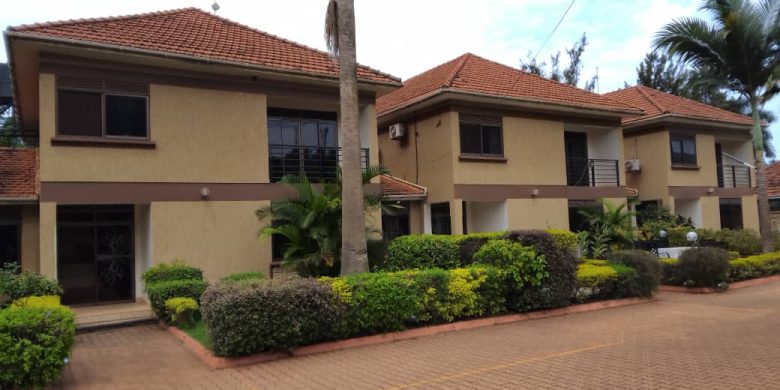 townhouses of 3 bedrooms to let in Kololo, Kampala $1,300