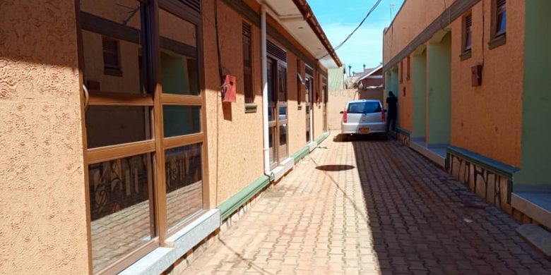 10 self contained single for sale in masanafu town collecting 3.8m