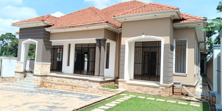 newly constructed house for sale in Kira Mamerito Road 700m