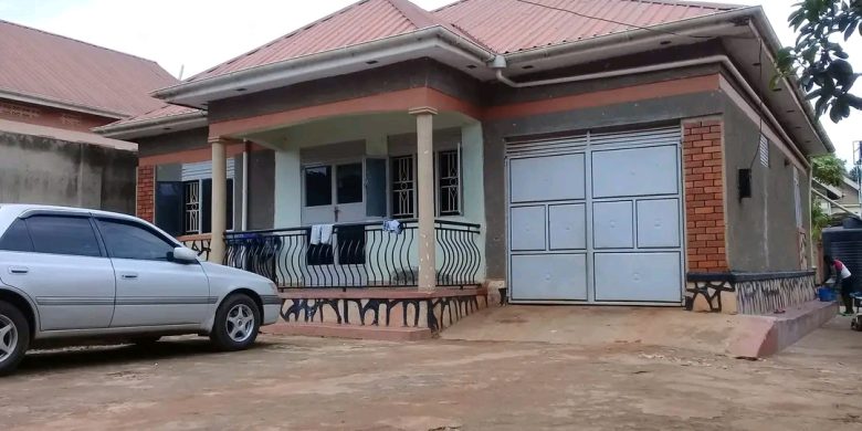 3 Bedrooms House For Sale In Mpererwe 50x100ft At 120m Shillings