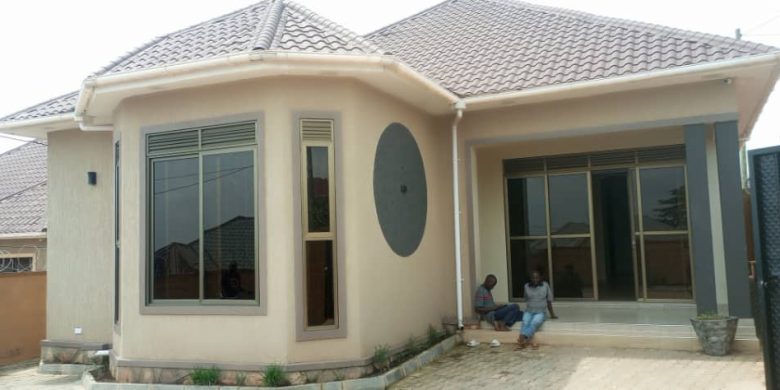 3 Bedrooms House For Sale In Kira Nakwero Town 12 Decimals At 280m