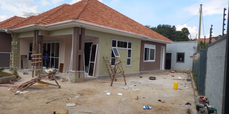 4 Bedrooms House For Sale In Kisaasi 12 Decimals At 550m