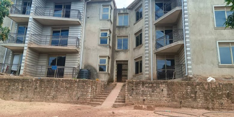 6 Apartments Of 3 Bedrooms For Sale In Namulanda Entebbe Rd 0.65 Acres At 900m