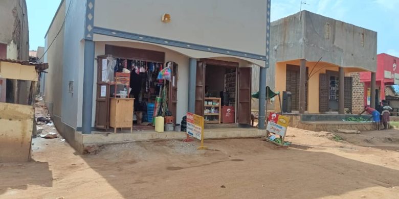 2 Commercial Shops And Rentals For Sale In Namugongo Bukerere 30x60ft At 60m