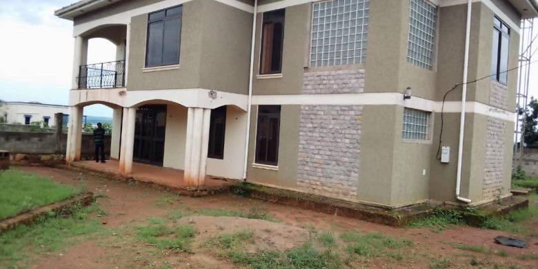 4 Bedrooms Lake View House For Sale In Katabi Entebbe 17 Decimals 400m