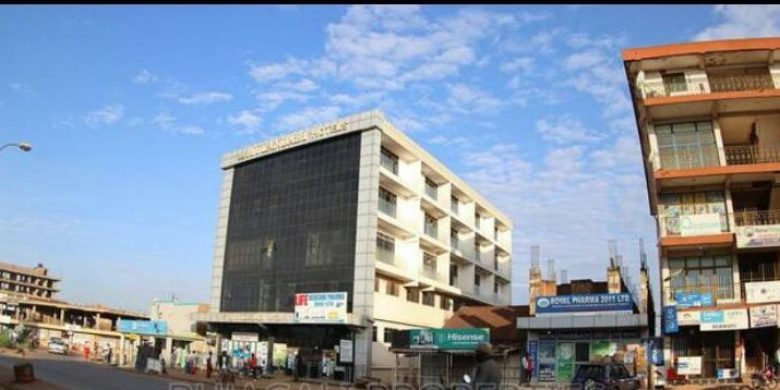 Hotel And Commercial Building For Sale In Iganga 1.7 Billion Shillings