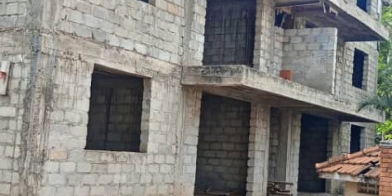 6 Units 3 Bedrooms Shell Apartment Block For Sale In Muyenga 900m