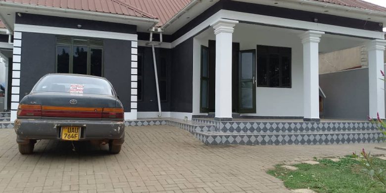 3 Bedrooms House For Sale In Namugongo Sonde 50x100ft At 180m